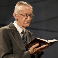 Стюарт Олиотт